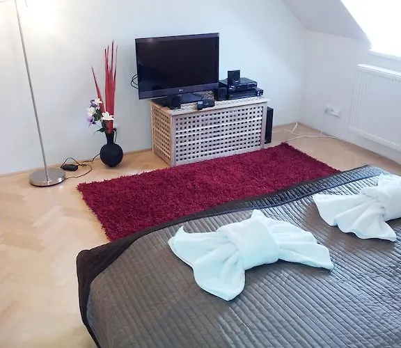 Aparthotel Selinor Old Town