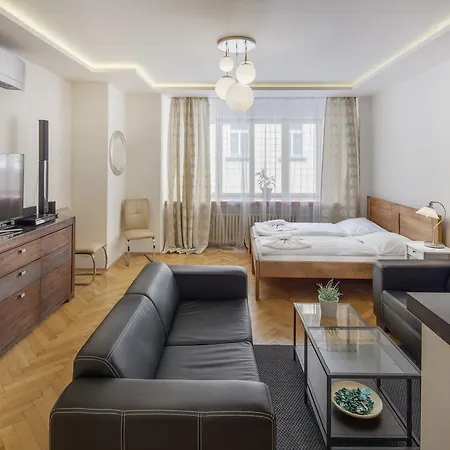 Apart-hotel Selinor Old Town Praga