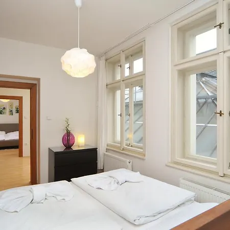 Apart Otel Selinor Old Town Prag