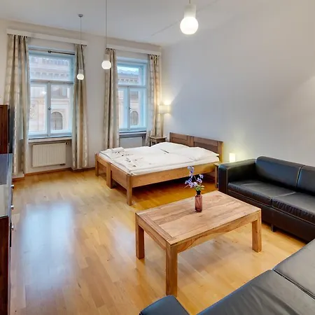 Selinor Old Town 4*